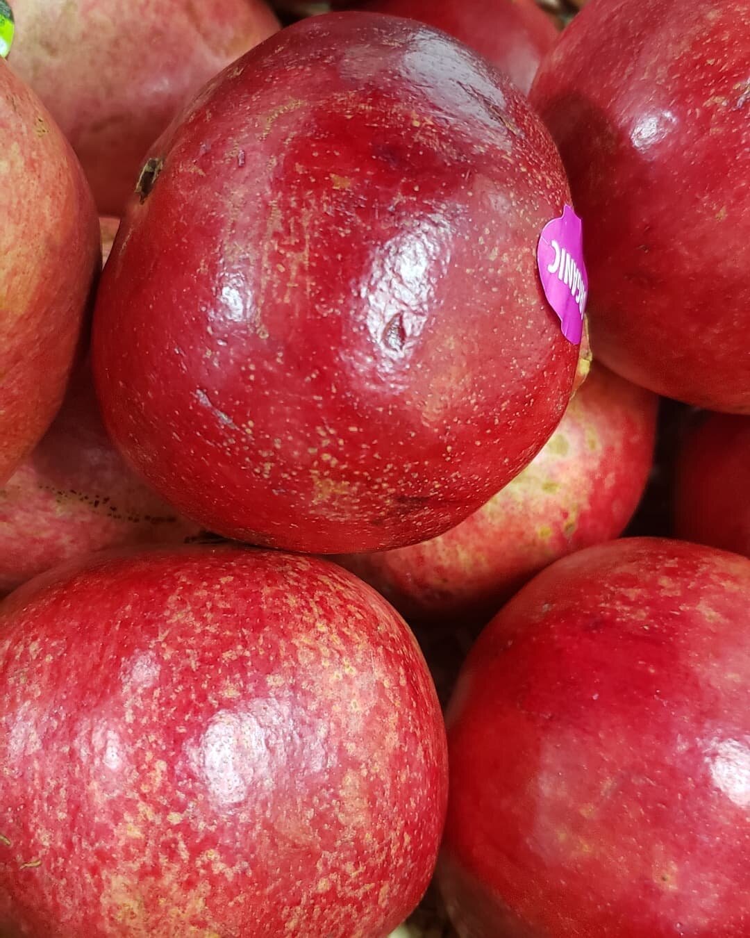 Fresh fruit and veggies!
All of our fruit &amp; veggies are organic or raised without chemicals.
Stop in to see what's in season!